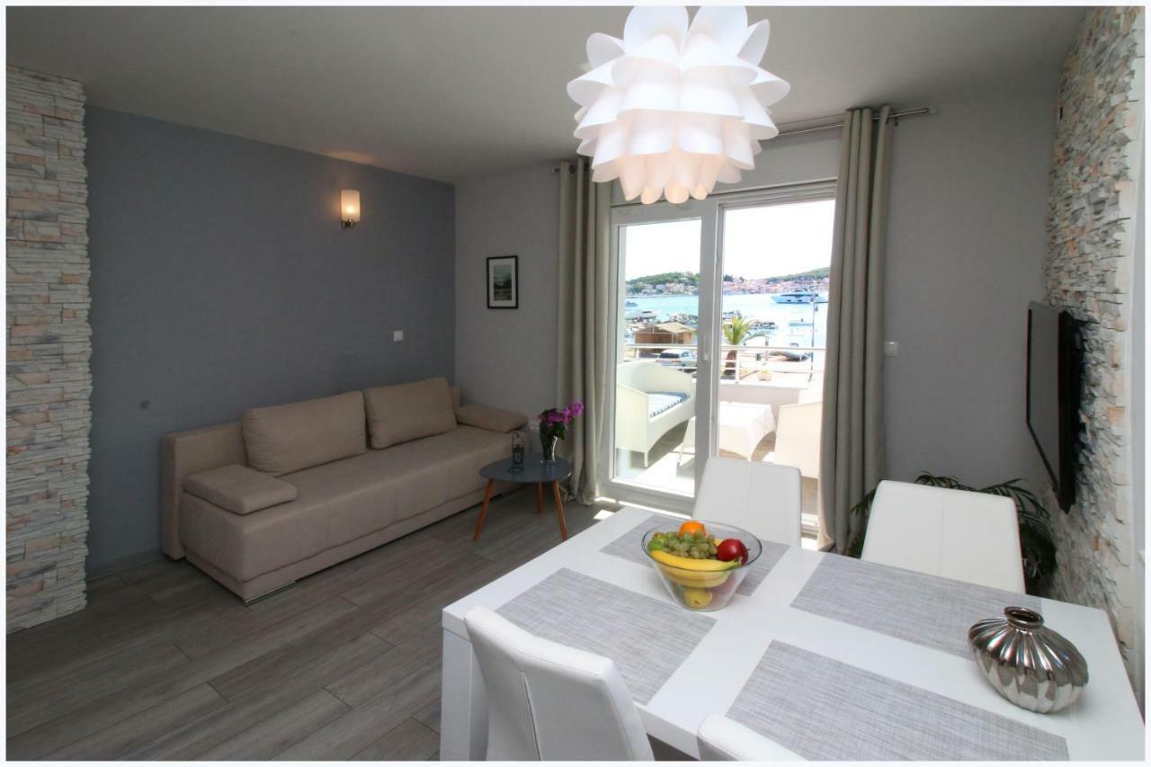 Apartments Silver Beauty Rogoznica  Exterior photo